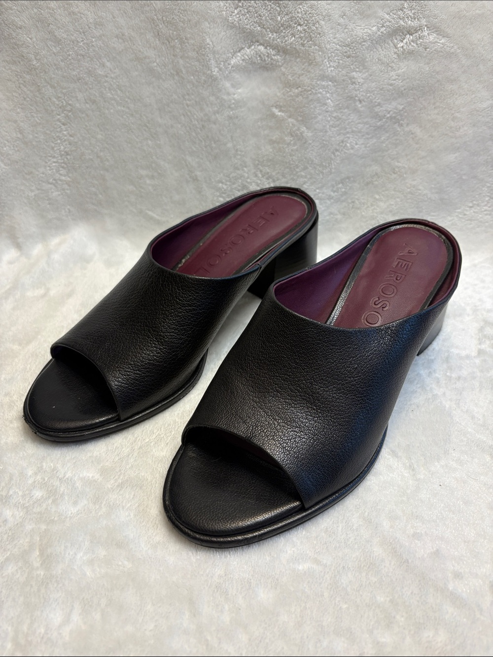 AEROSOLES Nile Dress Black Leather Open-Toe Slide Mules Sz 8